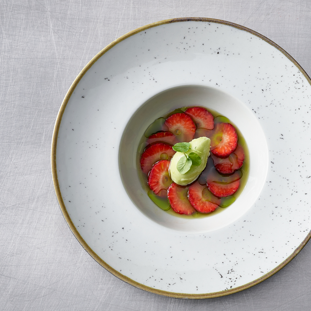 Sorbet à l'oseille | Livèche | Épinard | Fraises