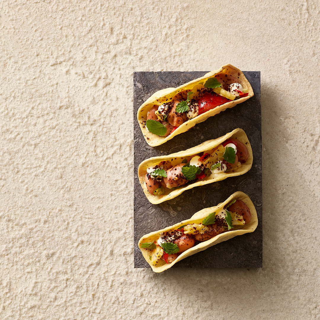 Insalata di borlotti & pomodori mielati / Taco di mais al tartufo (vegano)