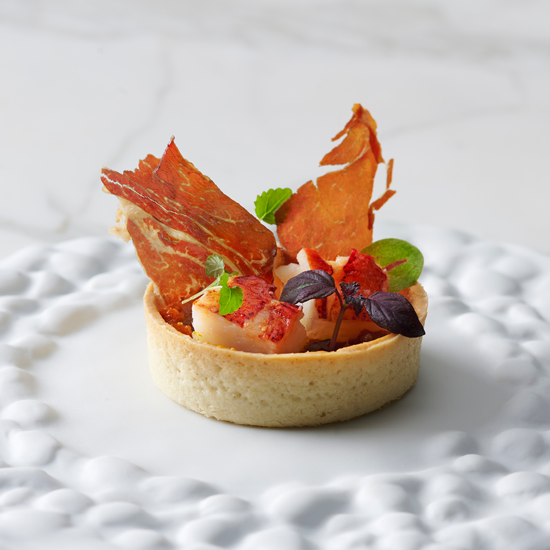 Tartelette à la courge, au homard et au Jamón Iberico