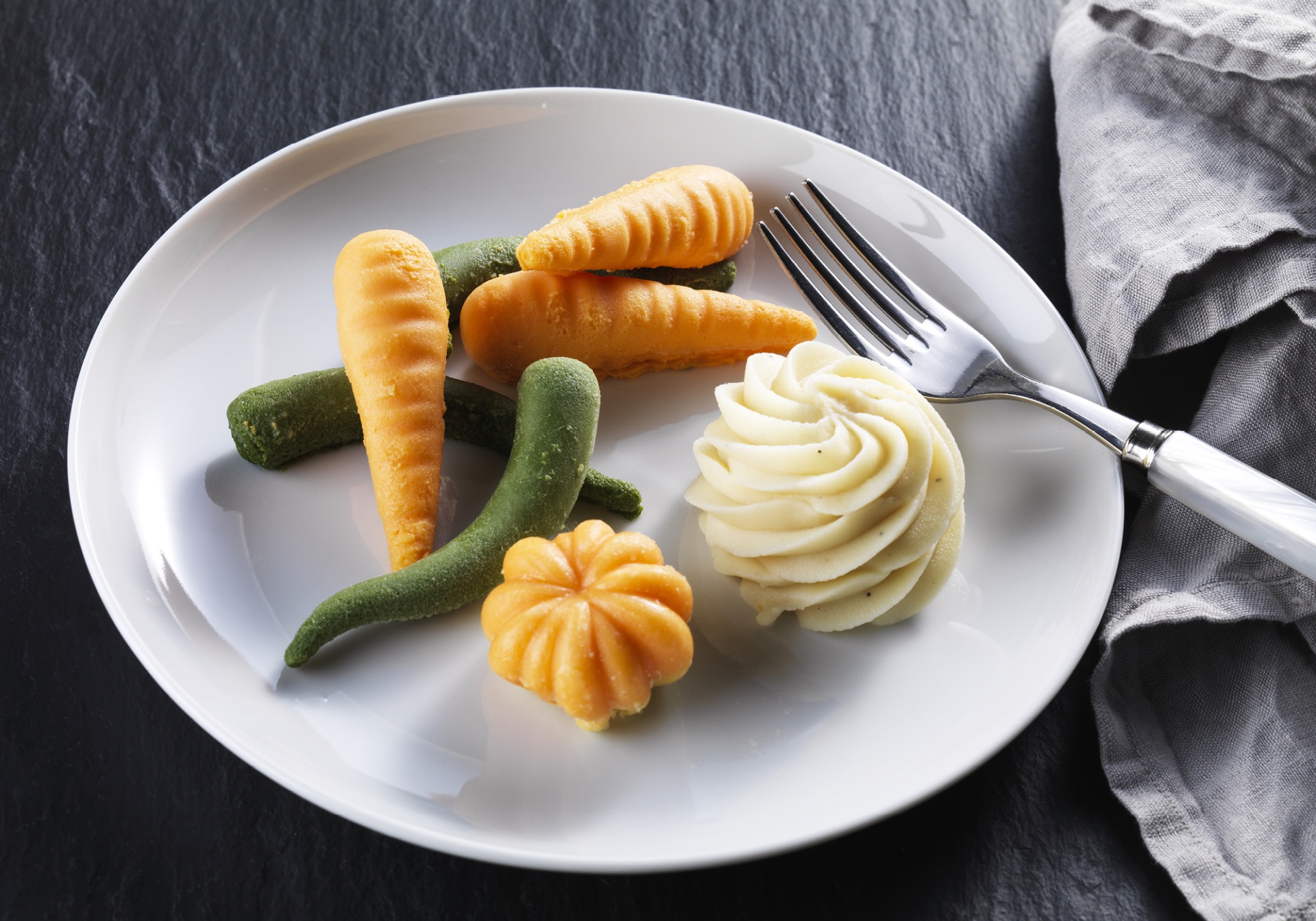 Teller mit p&uuml;rriertem Gem&uuml;se